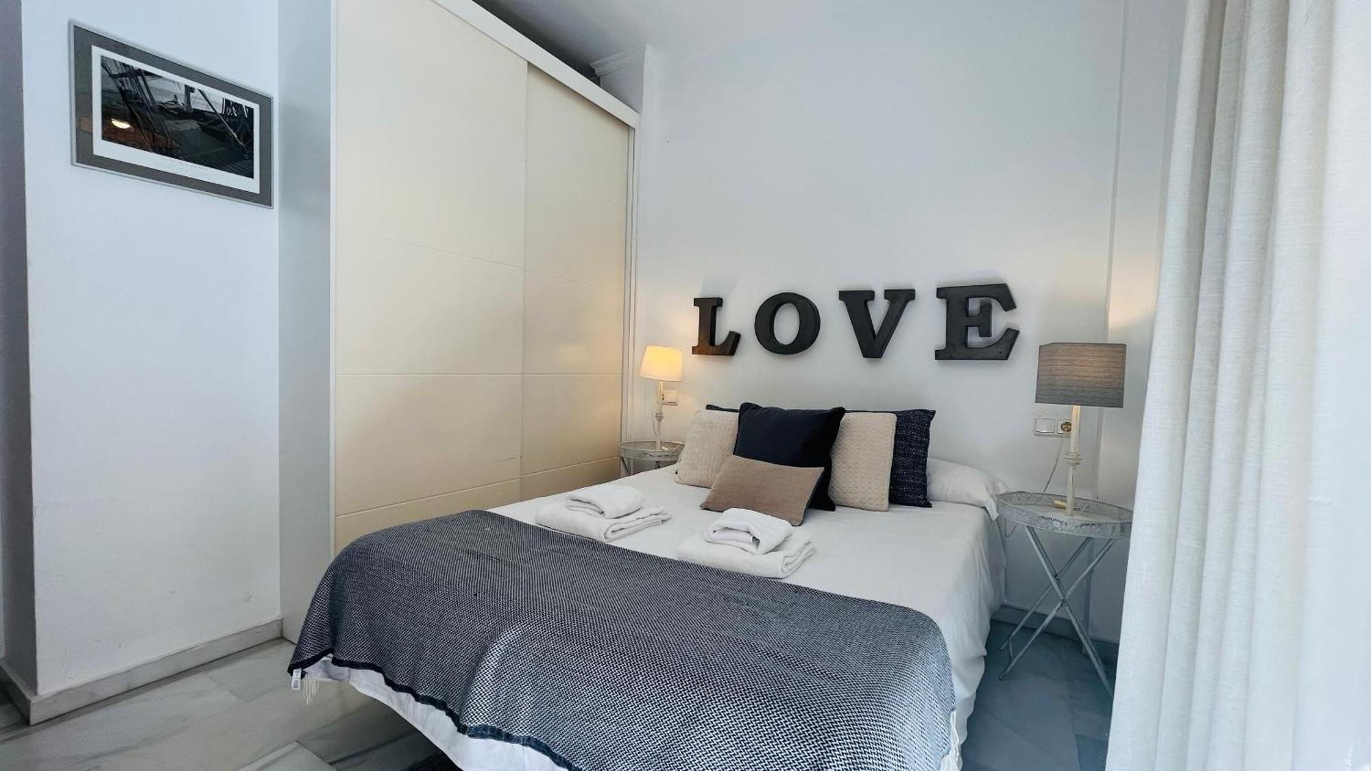Homely Malaga Atarazanas 외부 사진